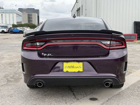 Used 2022 Dodge Charger GT w/ Plus Group image 4