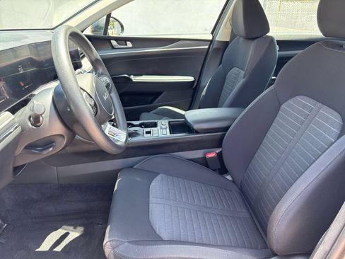 Used 2025 Kia K5 LXS FWD image 25
