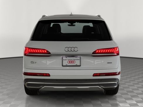 Used 2023 Audi Q7 3.0T Premium Plus AWD/4WD image 10