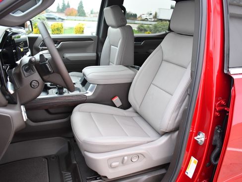 New 2026 GMC Sierra 1500 SLT w/ SLT Premium Plus Package image 25