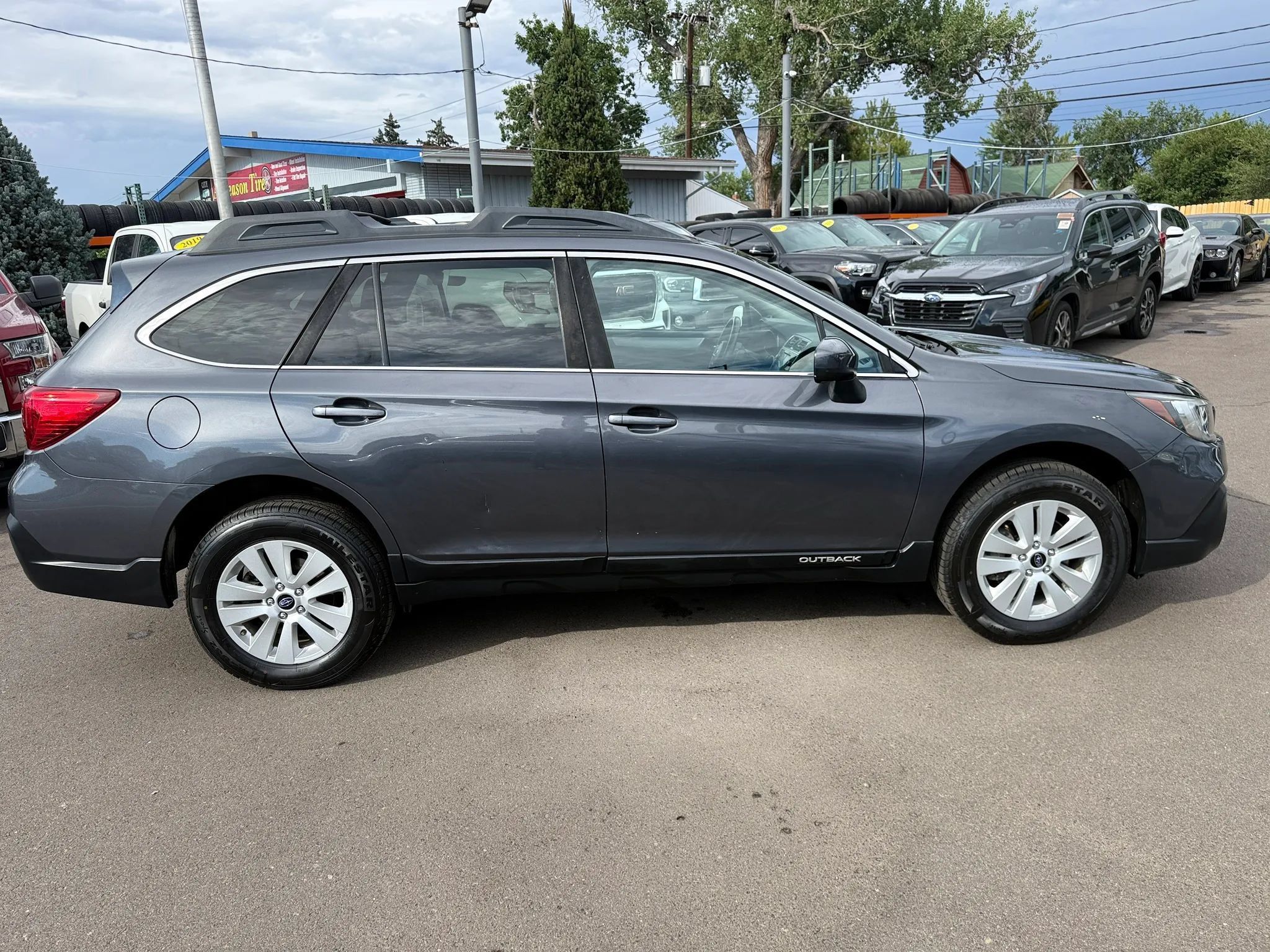 Used 2019 Subaru Outback 2.5i Premium AWD/4WD image 10