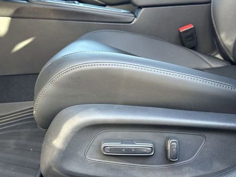 Used 2025 Honda Civic Sport image 14