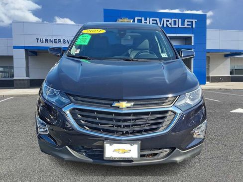 Certified 2021 Chevrolet Equinox LT image 2