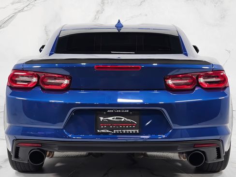 Used 2022 Chevrolet Camaro LT RWD image 9