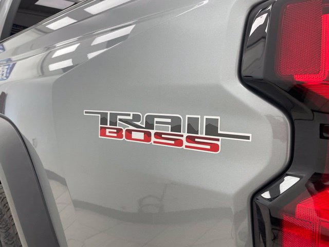 Certified 2024 Chevrolet Colorado Trail Boss w/ Advanced Trailering Package AWD/4WD image 7