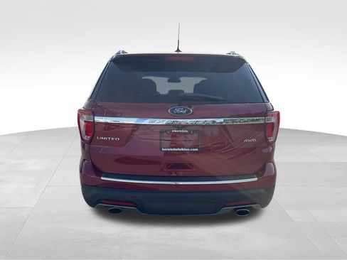 Used 2019 Ford Explorer Limited w/ Limited Luxury Package AWD/4WD image 7