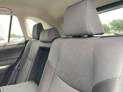 Used 2024 Toyota RAV4 XLE AWD/4WD image 9