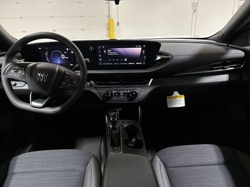 New 2026 Buick Envista Preferred image 10