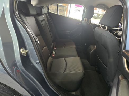 Used 2014 MAZDA MAZDA3 i Touring FWD image 16