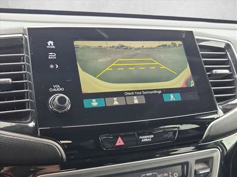 Used 2019 Honda Pilot Elite image 13