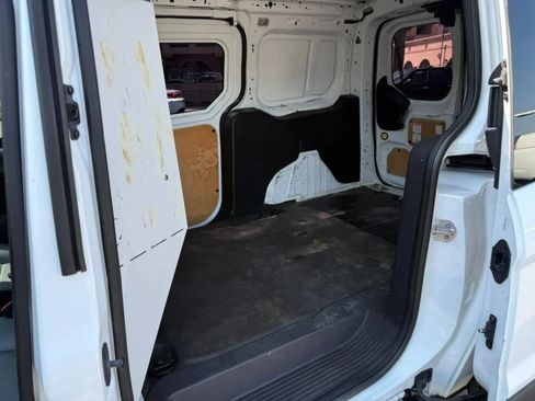 Used 2015 Ford Transit Connect XL FWD image 15