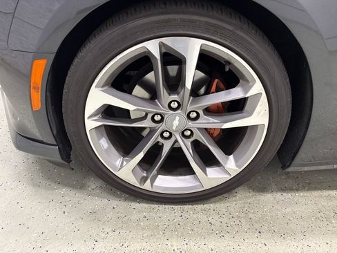 Used 2017 Chevrolet Camaro LT RWD image 13