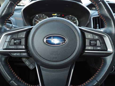 Used 2019 Subaru Crosstrek 2.0i Limited w/ Moonroof Package w/Navigation image 33