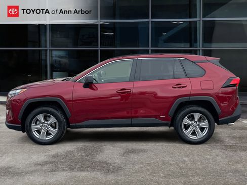 Certified 2023 Toyota RAV4 LE image 7