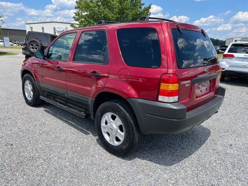 Used 2004 Ford Escape XLT AWD/4WD image 9