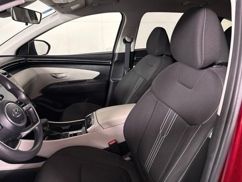 Used 2024 Hyundai Tucson SEL FWD image 16