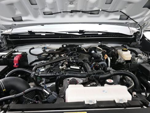 Used 2024 Toyota Tacoma SR AWD/4WD image 23