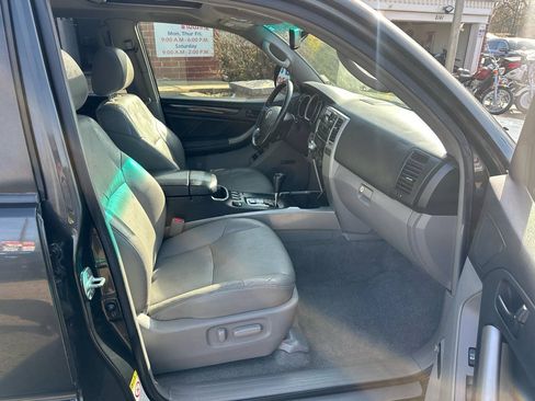 Used 2007 Toyota 4Runner Limited AWD/4WD image 21