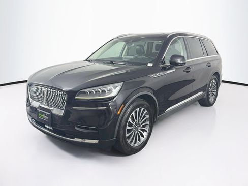 Used 2024 Lincoln Aviator Reserve RWD image 3
