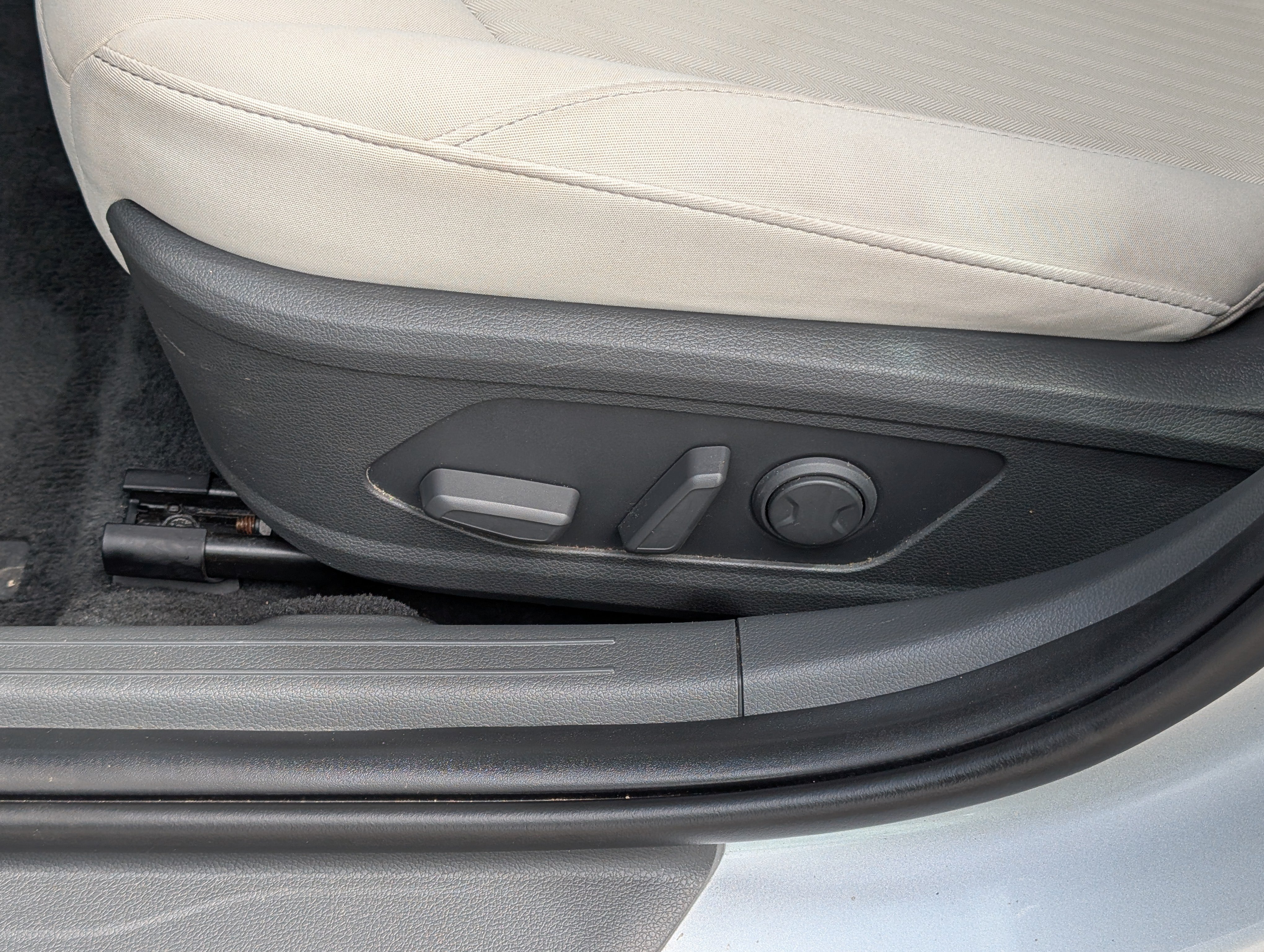 Used 2025 Hyundai Sonata SEL FWD image 15
