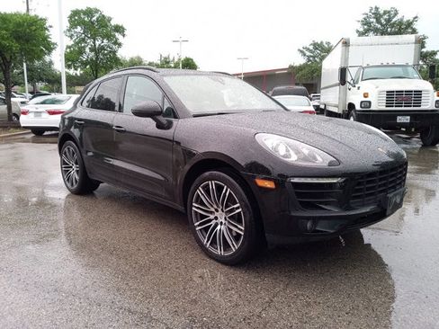 Used 2017 Porsche Macan image 3