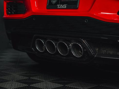 Used 2024 Chevrolet Corvette Z06 RWD image 25