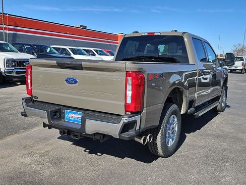 New 2026 Ford F250 XLT w/ FX4 Off-Road Package image 11