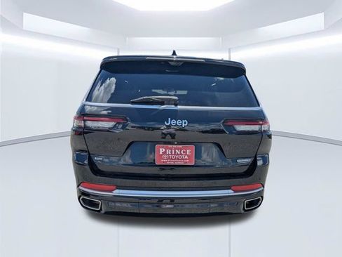 Used 2022 Jeep Grand Cherokee L Summit w/ Advanced Protech Group IV RWD image 7