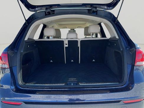 Used 2021 Mercedes-Benz GLC 300 4MATIC w/ Premium Package image 29