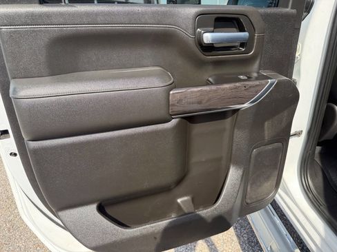 Used 2022 Chevrolet Silverado 2500 LTZ w/ Safety Package AWD/4WD image 27