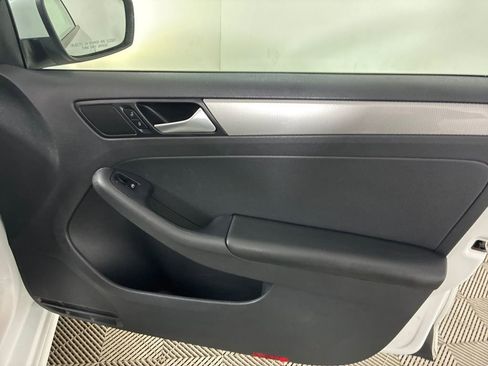 Used 2018 Volkswagen Jetta S w/ Cold Weather Package image 34