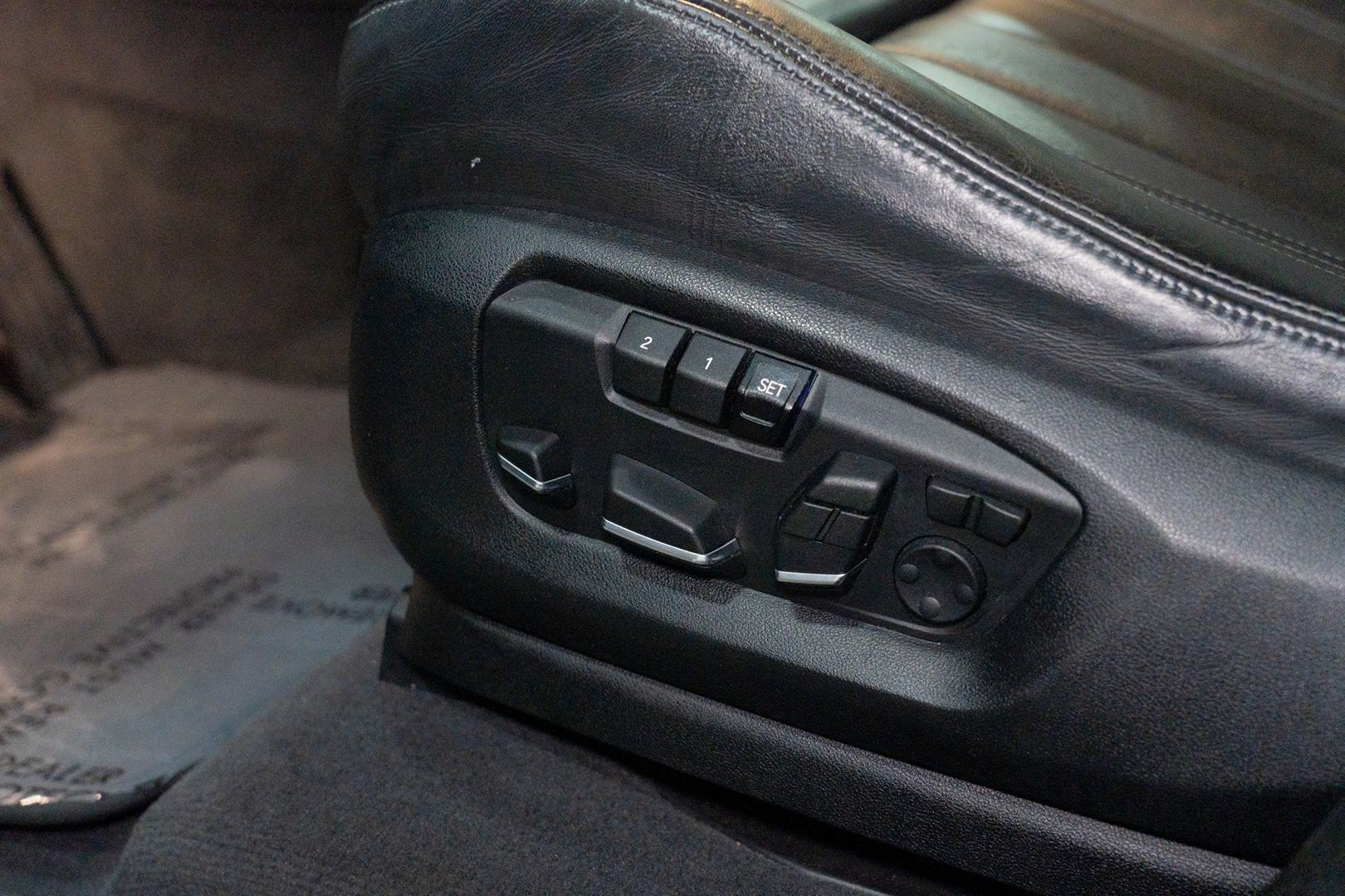 Used 2018 BMW X5 M AWD/4WD image 19