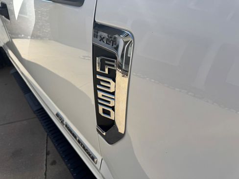 Used 2020 Ford F350 XLT image 39