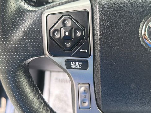 Used 2016 Toyota 4Runner SR5 RWD image 32