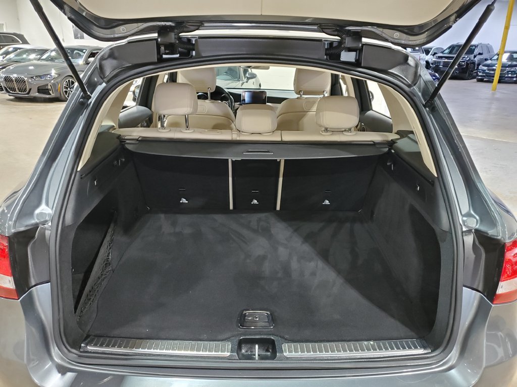 Used 2018 Mercedes-Benz GLC 300 image 37