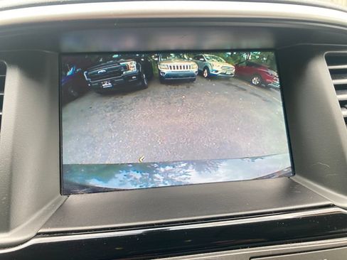 Used 2019 Nissan Pathfinder S AWD/4WD image 26