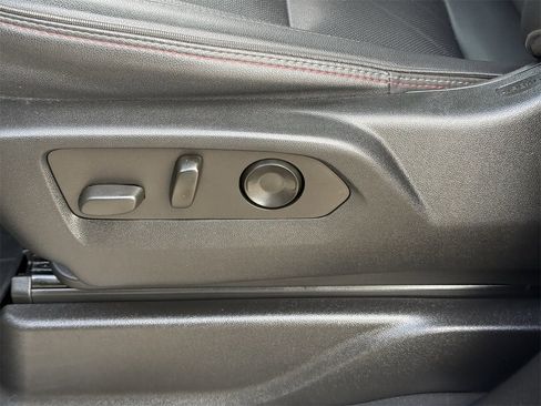 Used 2022 Chevrolet Tahoe RST w/ Luxury Package image 26