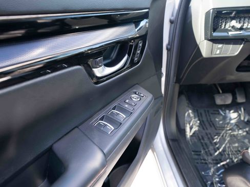 Used 2023 Honda CR-V Sport Touring image 7