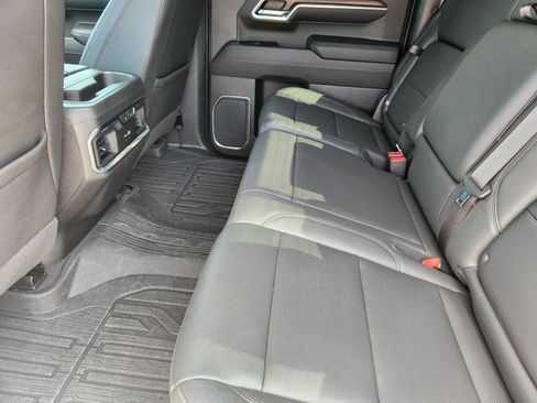 Used 2023 GMC Sierra 1500 SLT AWD/4WD image 13