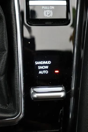Used 2024 Jeep Compass Latitude AWD/4WD image 34