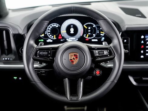 Used 2024 Porsche Cayenne Turbo GT image 11