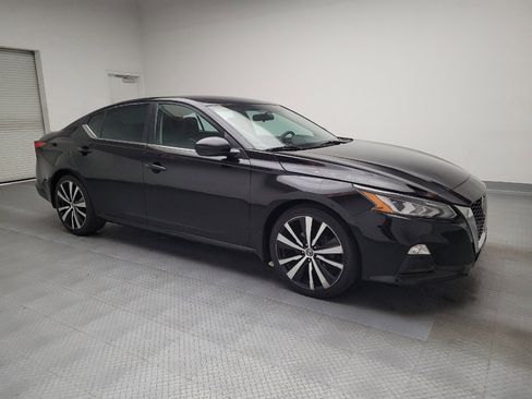 Used 2019 Nissan Altima 2.5 SR image 11
