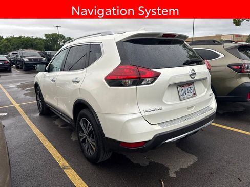 Used 2017 Nissan Rogue SL AWD/4WD image 4