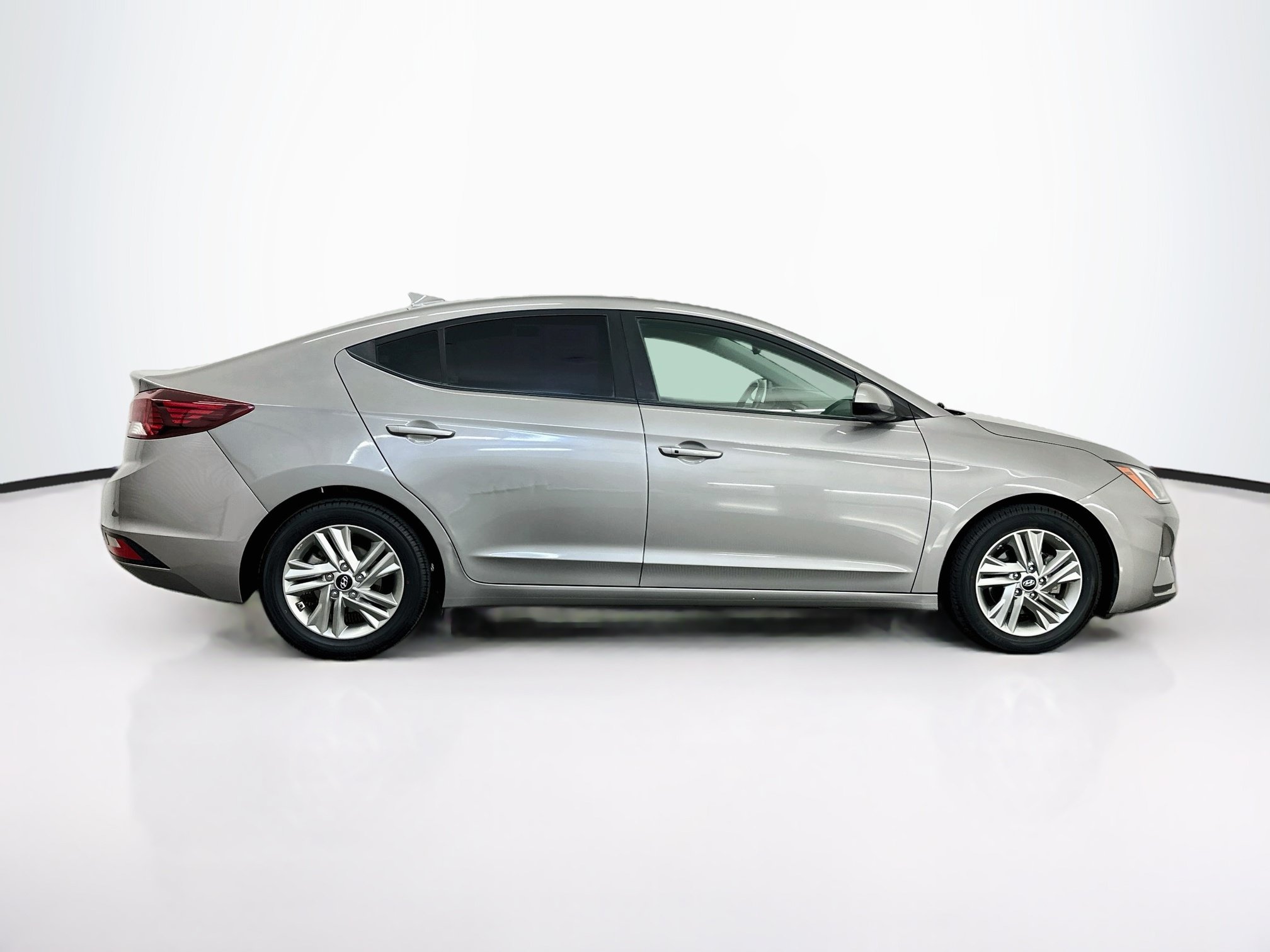 Used 2020 Hyundai Elantra Value Edition FWD image 10