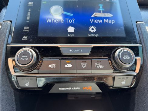 Used 2018 Honda Civic Sport Touring image 11