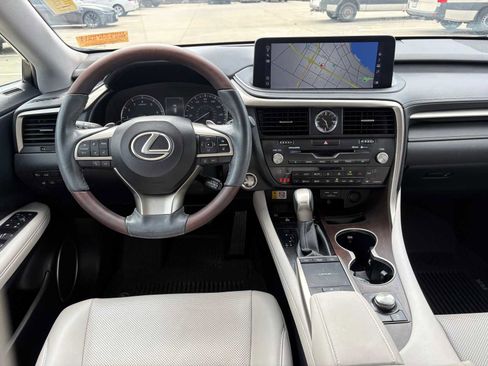 Used 2022 Lexus RX 350 FWD w/ Premium Package image 12