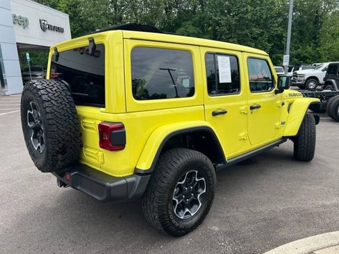 Used 2023 Jeep Wrangler Unlimited Rubicon 4xe w/ Cold Weather Group AWD/4WD image 34