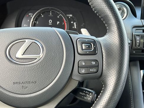 Used 2025 Lexus IS 350 F Sport image 17