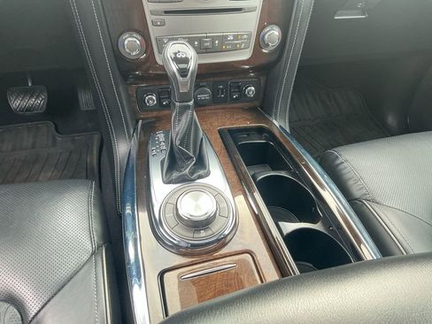Used 2019 INFINITI QX80 Luxe w/ 22" Wheel Package AWD/4WD image 12