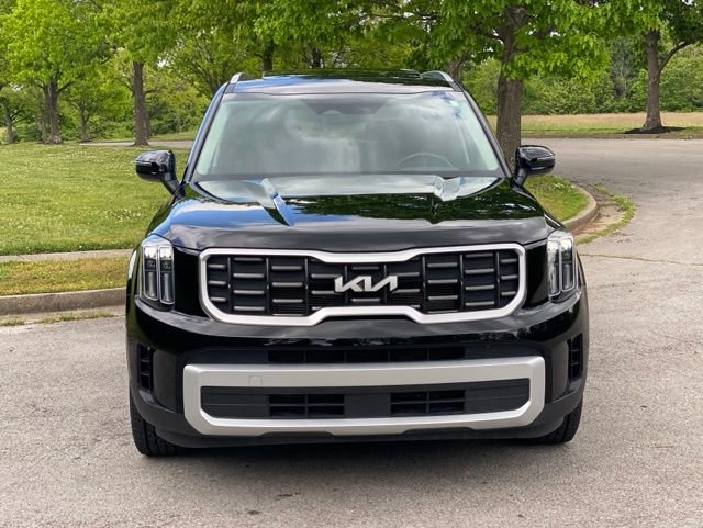 Used 2025 Kia Telluride S FWD image 2
